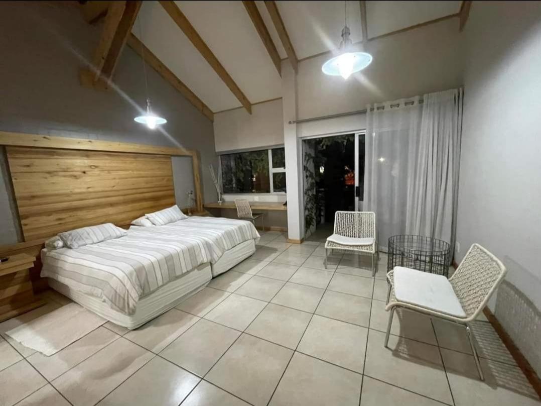 Villa Vista Guesthouse, Windhoek, Namibia Room photo